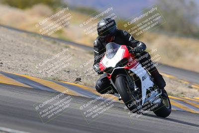 media/Dec-17-2022-SoCal Trackdays (Sat) [[224abd9271]]/Turn 7 Set 2 (1140am)/